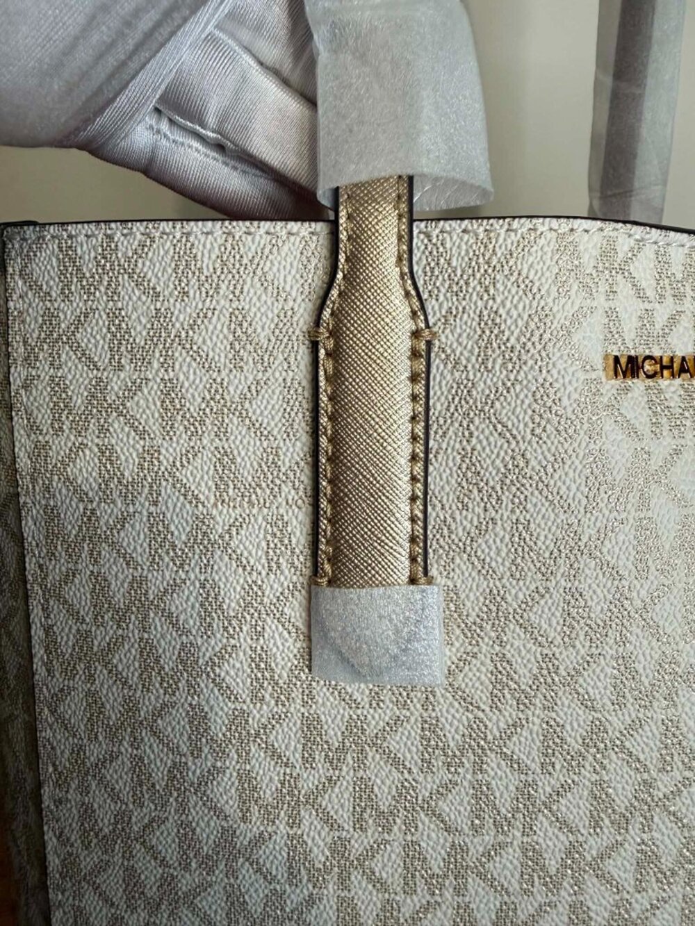 ❤️Michael Kors Large Logo-Print Canvas Tote❤️ - Picture 14 of 16